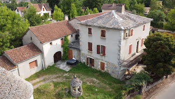 maison à Cénevières (46)