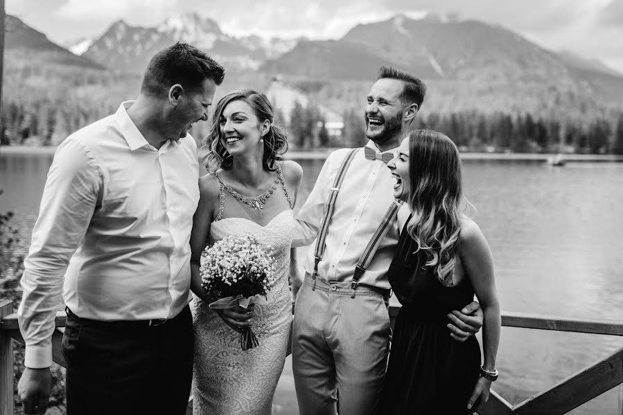 Fotógrafo de casamento Lucia Kerida (keridafoto). Foto de 16 de março 2020