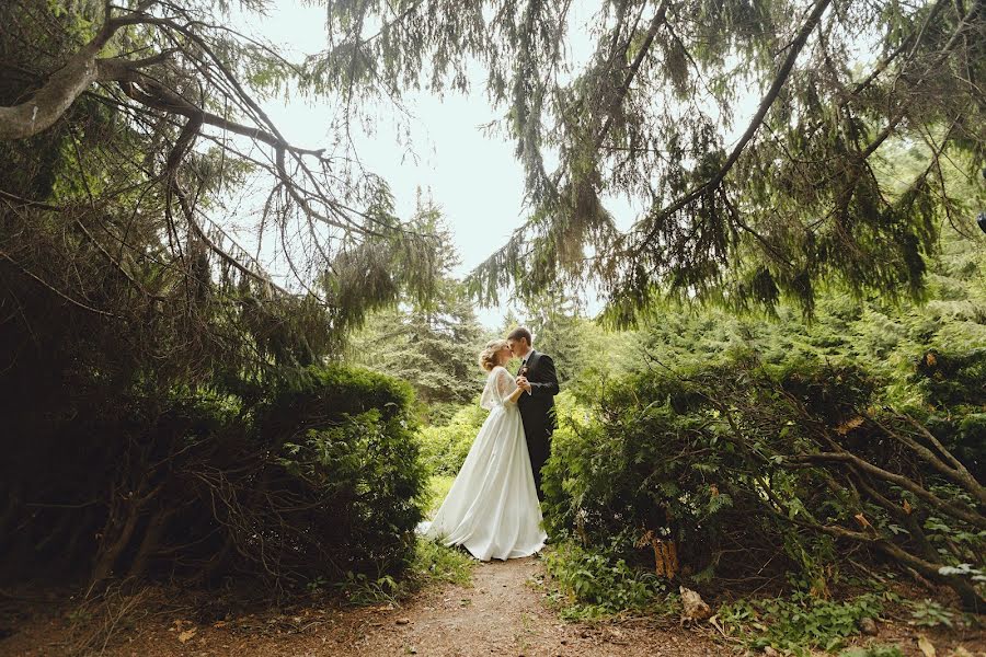 Wedding photographer Svyatoslav Dyakonov (slavalis). Photo of 4 October 2018