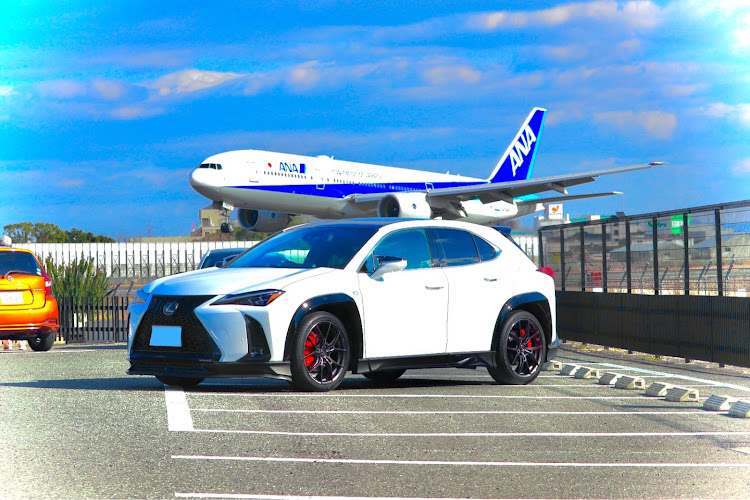 UXの2021年も宜しくお願いします・大阪国際空港・ピックアップコンビに関するカスタム事例の投稿画像1枚目