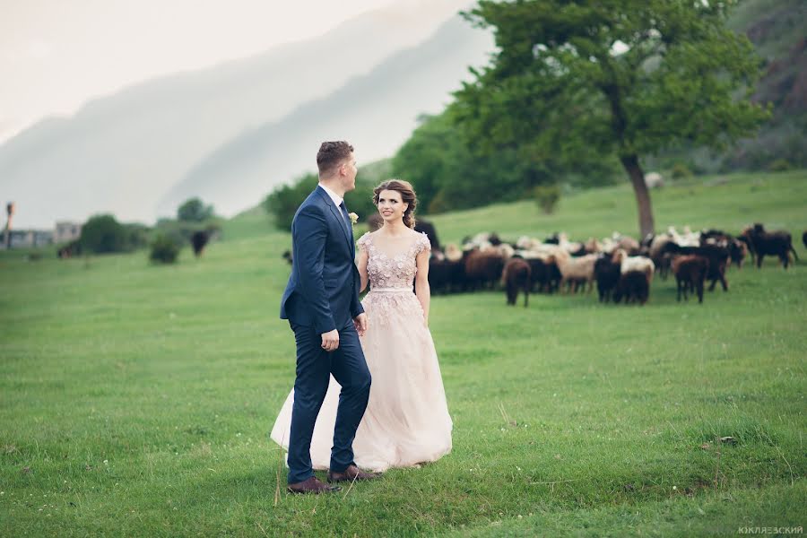 Fotógrafo de casamento Roman Yuklyaevskiy (yuklyaevsky). Foto de 18 de julho 2017