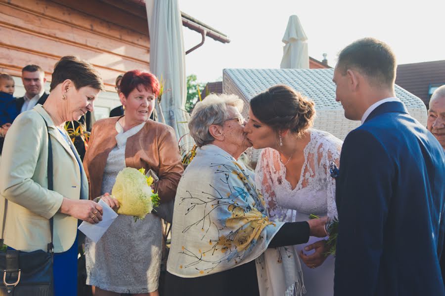 Wedding photographer Karolina Gajcy (karolinagajcy). Photo of 25 February 2020