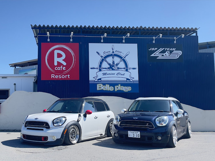 ミニ クロスオーバーのMINI R60 CROSSOVER・SSR wheel Formula AERO SPOKE・めんたいパークびわ湖・元祖台湾まぜそば はなび 彦根ベルロード店・突撃お宅訪問に関するカスタム事例の投稿画像1枚目
