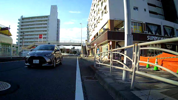 ポキオ輪業商会 自転車 ドラレコ SJCAM C100