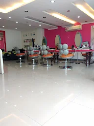 Abs Salon photo 1