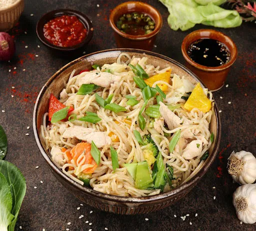 Chicken Hakka Noodles