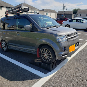 eKスポーツ H81W