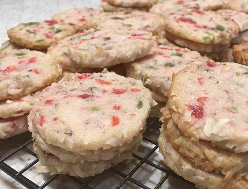 Santa's Whiskers, the quintessential Christmas cookie!