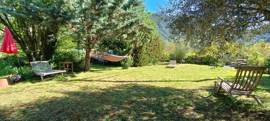 Vente maison 5 pièces 108 m² à Entrevaux (04320), 329 000 €