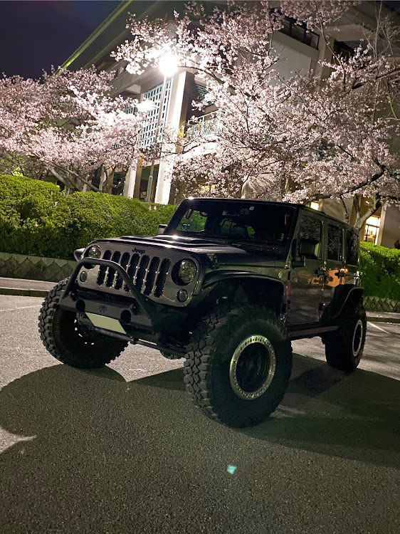 ラングラーアンリミテッドのjeepラングラー・JEEP・夜桜・花見🎵・wranglerに関するカスタム事例の投稿画像1枚目