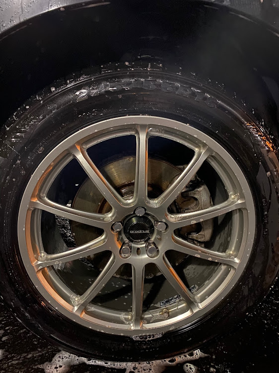 フォレスターの9月もよろしくお願いします。・洗車が趣味・フォレスターSJG・プロドライブGC-010E・北海道ラリーに関するカスタム事例の投稿画像1枚目
