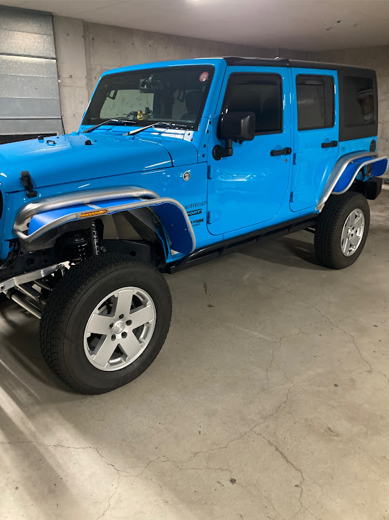 ラングラーアンリミテッドのラングラー アンリミテッド・DIY・車検・青い羽募金に関するカスタム事例の投稿画像1枚目