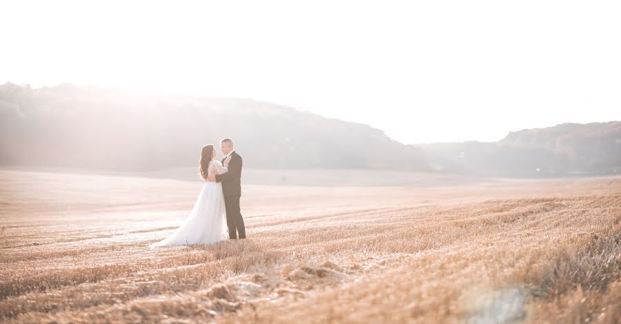 Photographe de mariage Bogdan Bіc (dixi). Photo du 3 novembre 2020