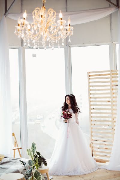 Wedding photographer Elena Molodzyanovskaya (molodzyanovskaya). Photo of 8 January 2018