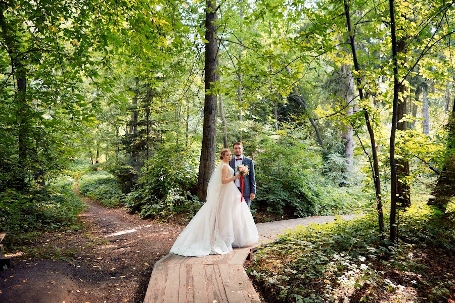 Fotógrafo de bodas Anna Klimova (annafotofox). Foto del 8 de agosto 2023