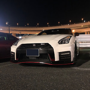 NISSAN GT-R R35