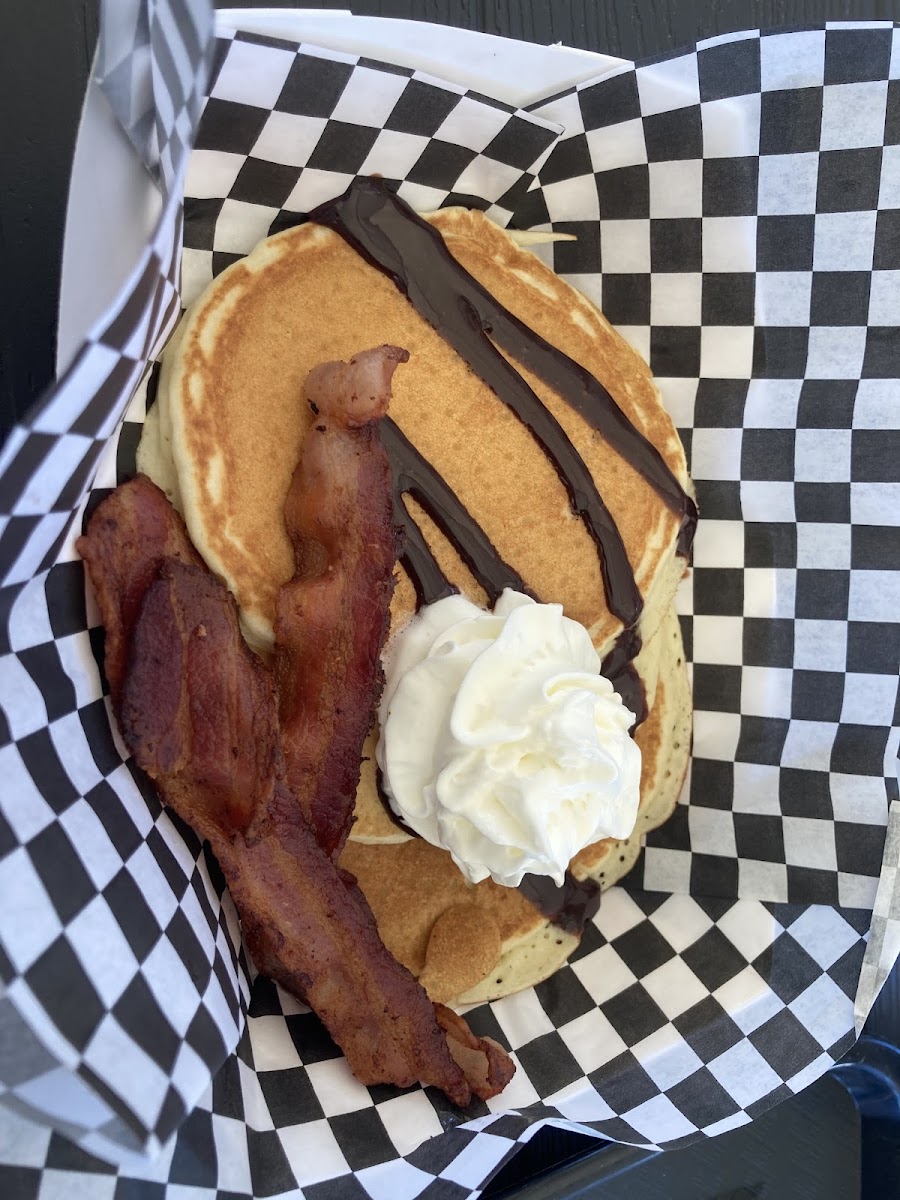 Braised Pancakes and Bacon