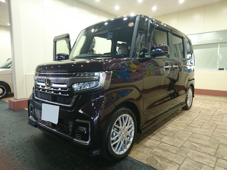 のん(￣∇￣)ゞさんが投稿した納車式・新車は良いね・負けるなL6・23年違いに関するカスタム事例の投稿画像4枚目