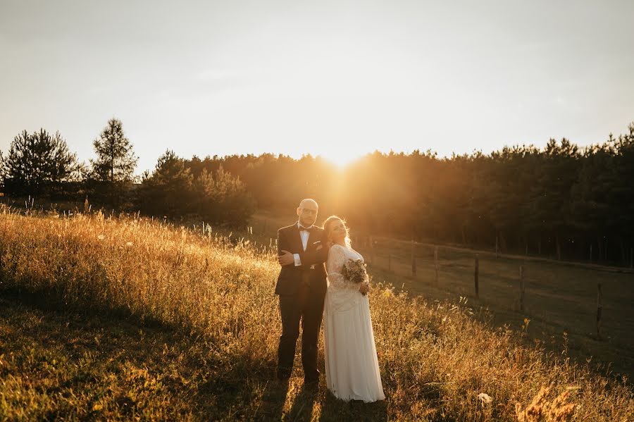 Fotógrafo de casamento Wioletta Kobusińska (wkobusinska). Foto de 2 de agosto 2023