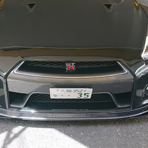 NISSAN GT-R R35