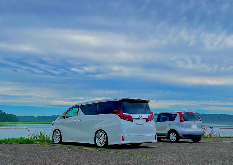 アルファードのLX600・今は納期長すぎ・地元・V35A-FTS・指紋認証に関するカスタム事例の投稿画像3枚目