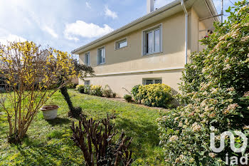 maison à Les Clayes-sous-Bois (78)