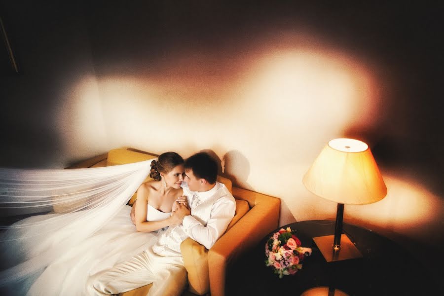 Wedding photographer Vladimir Uzryutov (sensestudio). Photo of 23 January 2014