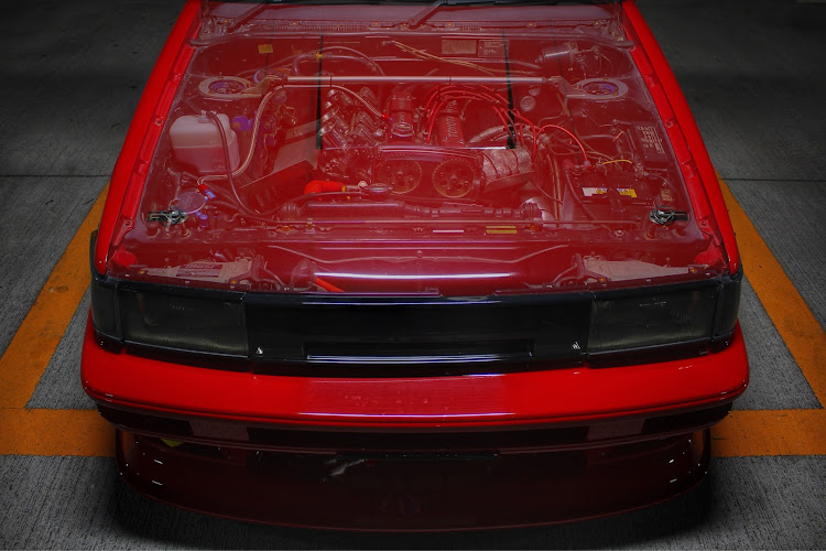 カローラレビンの愛車撮影・ケイヒンFCRダウンドラフトキャブレター・FCR41・カローラレビンに関するカスタム事例の投稿画像1枚目