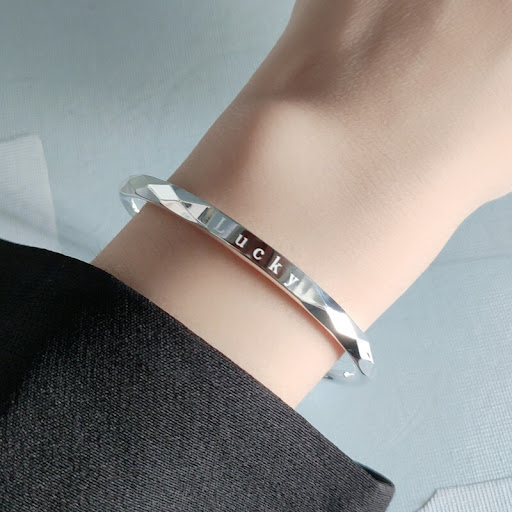 Title 3, Sterling Silver Bracelet Ladies 999 Foot Silver...