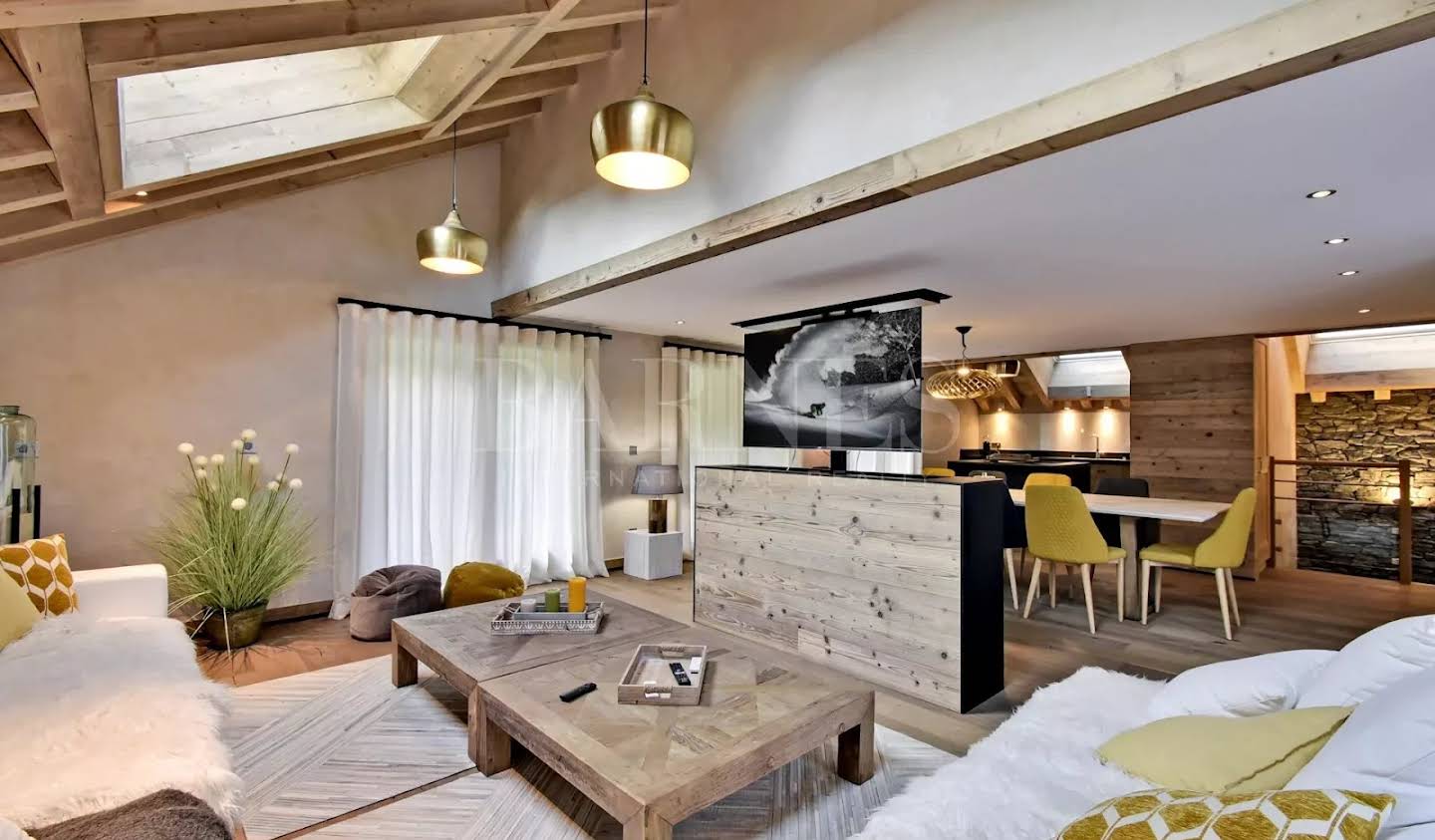 Apartment with pool MERIBEL