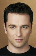 Matthew Rhys som 