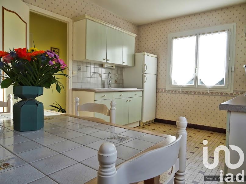 Vente maison 5 pièces 126 m² à Brioux-sur-Boutonne (79170), 167 500 €