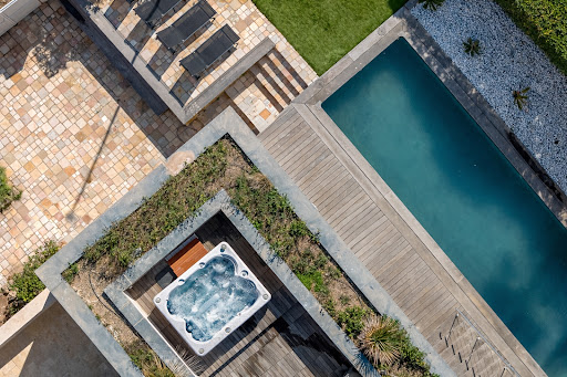 Villa with pool and terrace 2