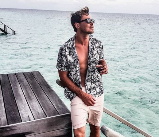 Bobby van Jaarsveld serves goals in the Maldives.