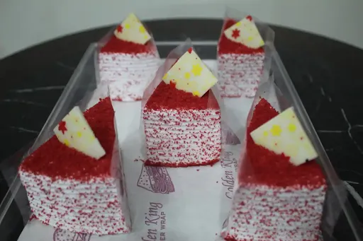 Red Velvet Pastry