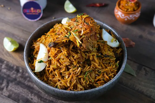 Chicken Biryani [Serves 2, 750 Ml, 4 Pieces]