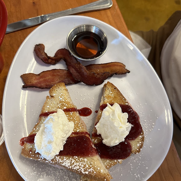 GF french toast - made an exception and added the cheesecake filling (not listed online as a GF option but it was a slow day) - NO UPCHARGE for GF bread!! Great flavor and service