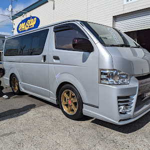 ハイエースバン KDH206V