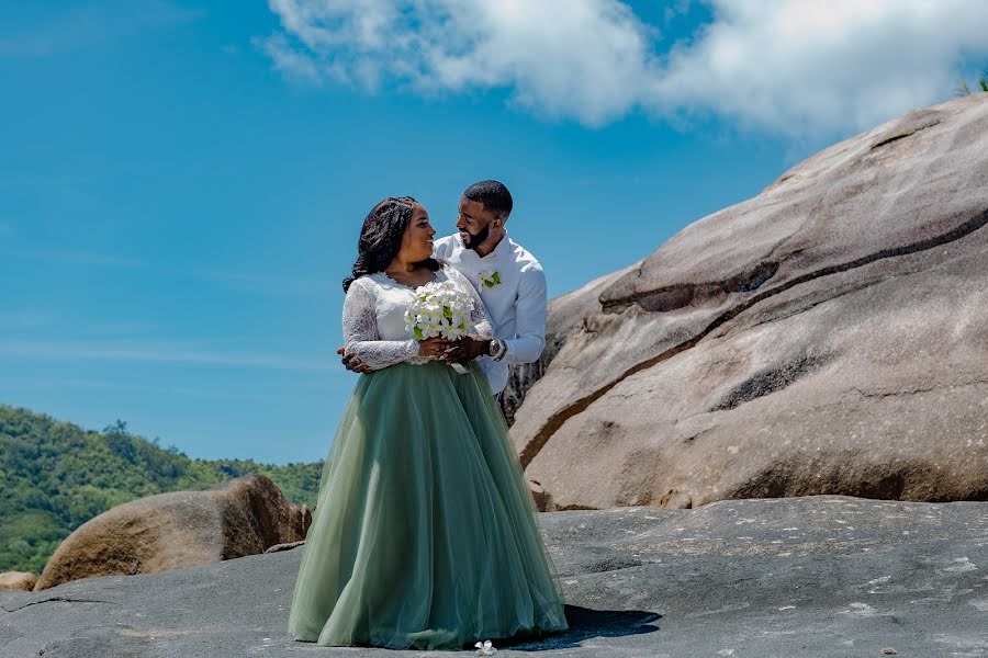 Photographe de mariage Shafira Charlette (simplecreativity). Photo du 16 décembre 2022