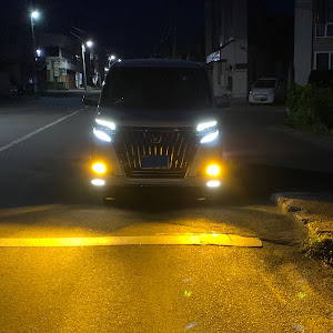 エスクァイア ZRR85G