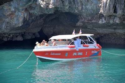 4 Island Snorkel Tour to Emerald Cave by Speed Boat from Koh Lanta