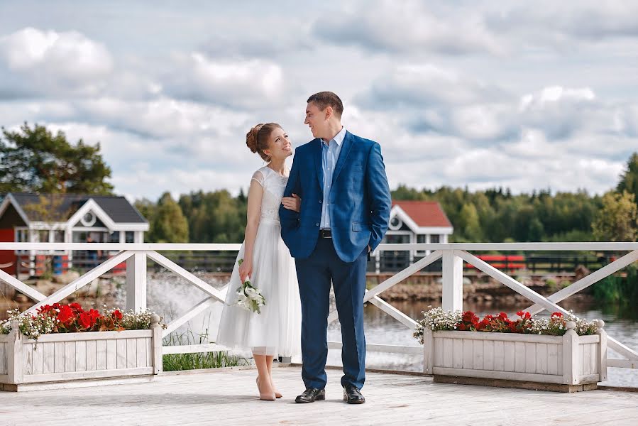 Fotógrafo de casamento Pavel Sidorov (zorkiy). Foto de 17 de setembro 2019