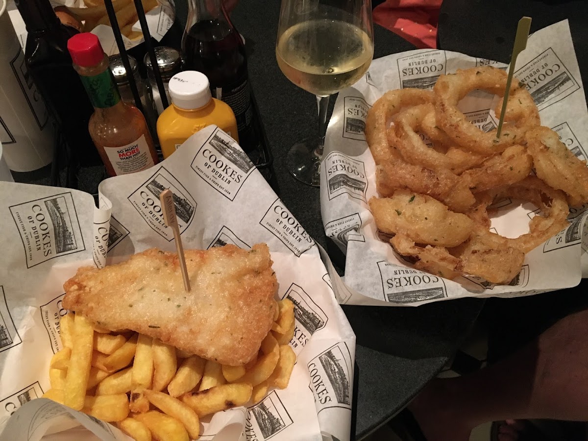 Gluten-Free Fish & Chips at Cooke's of Dublin