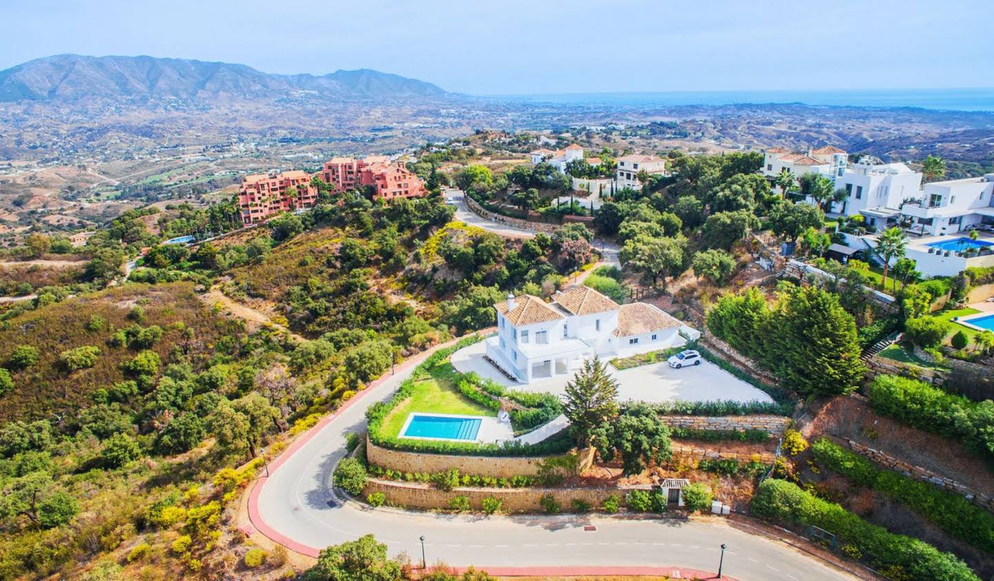 Villa with pool and garden Ojén