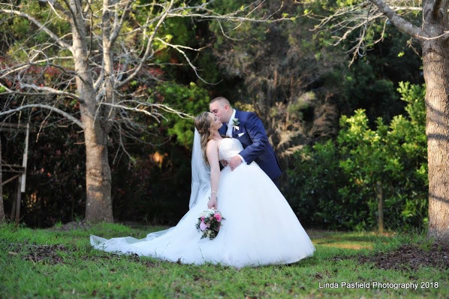 Wedding photographer Linda Pasfield (lindapasfield). Photo of 27 January 2019