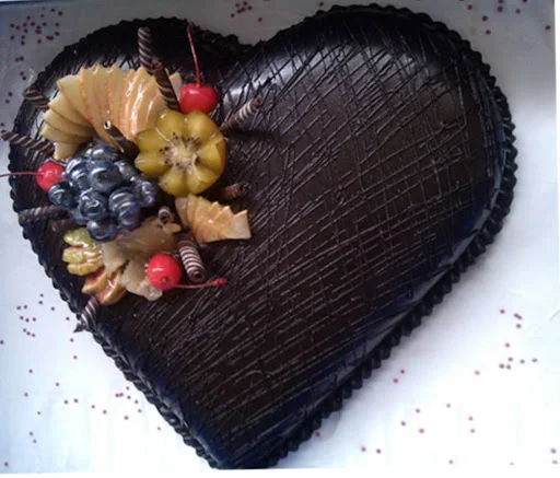 Chocolate Heart Shape Fruit Cake