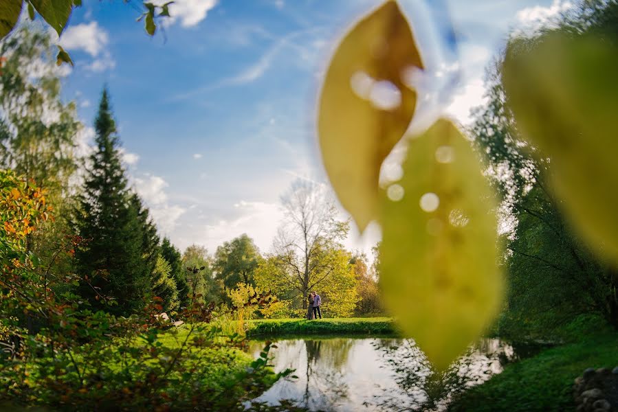 Svatební fotograf Anya Shumilova (annies). Fotografie z 18.září 2015