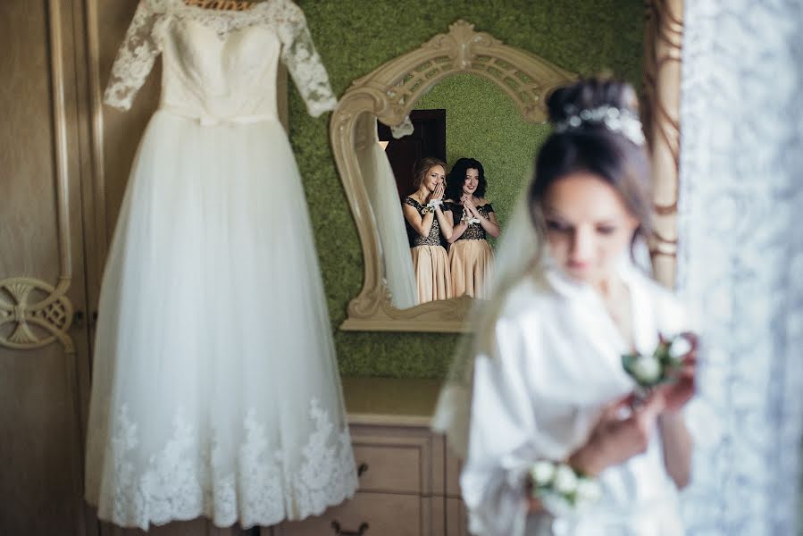 Wedding photographer Inessa Drozdova (drozdova). Photo of 10 December 2019