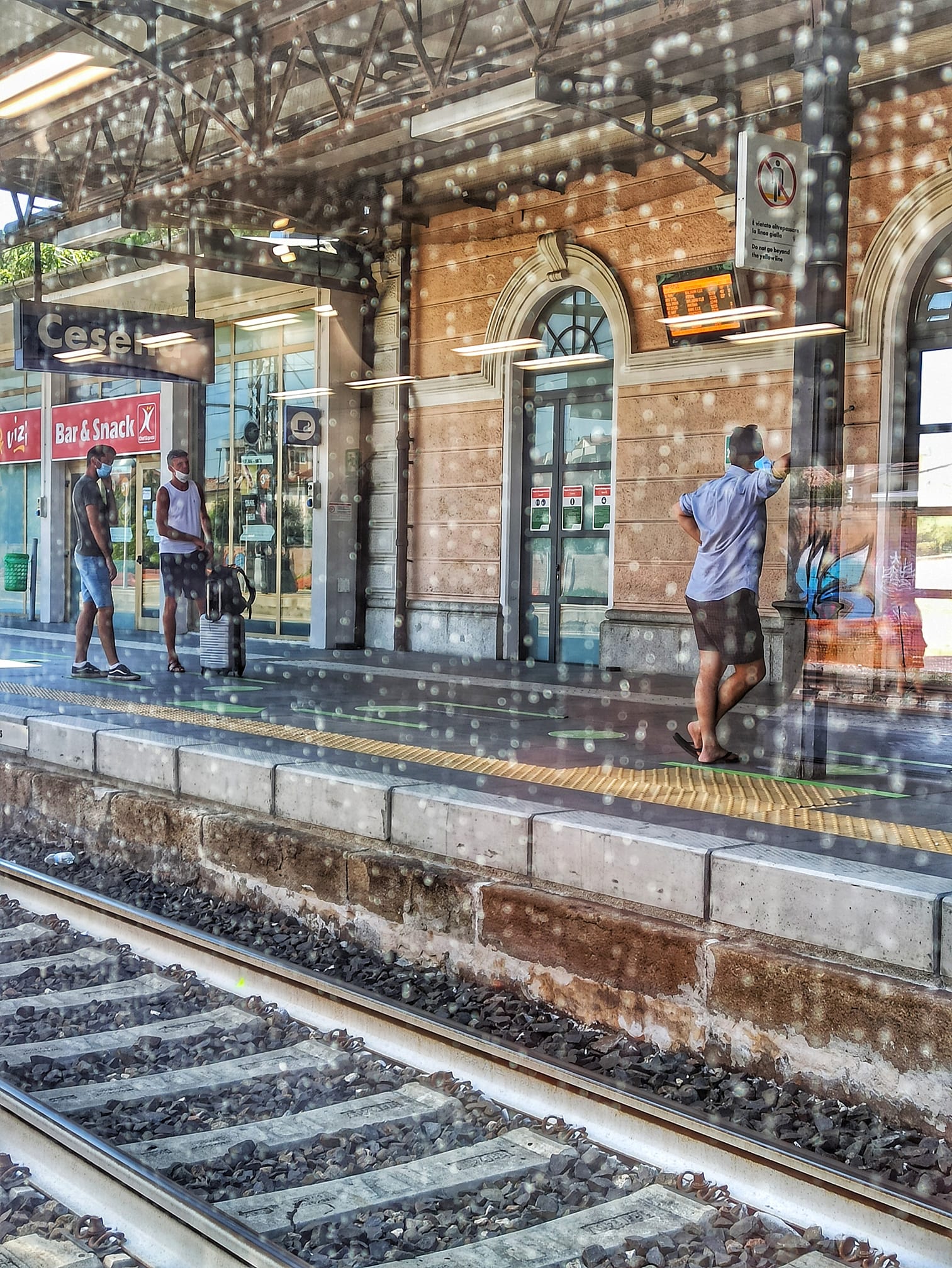 Dal finestrino  del treno  di Mony68