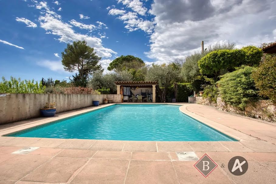 Vente maison 6 pièces 140.3 m² à Mougins (06250), 1 170 000 €